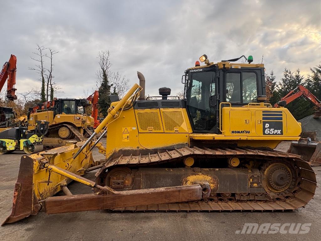 Komatsu D65PX-18 Bulldozer