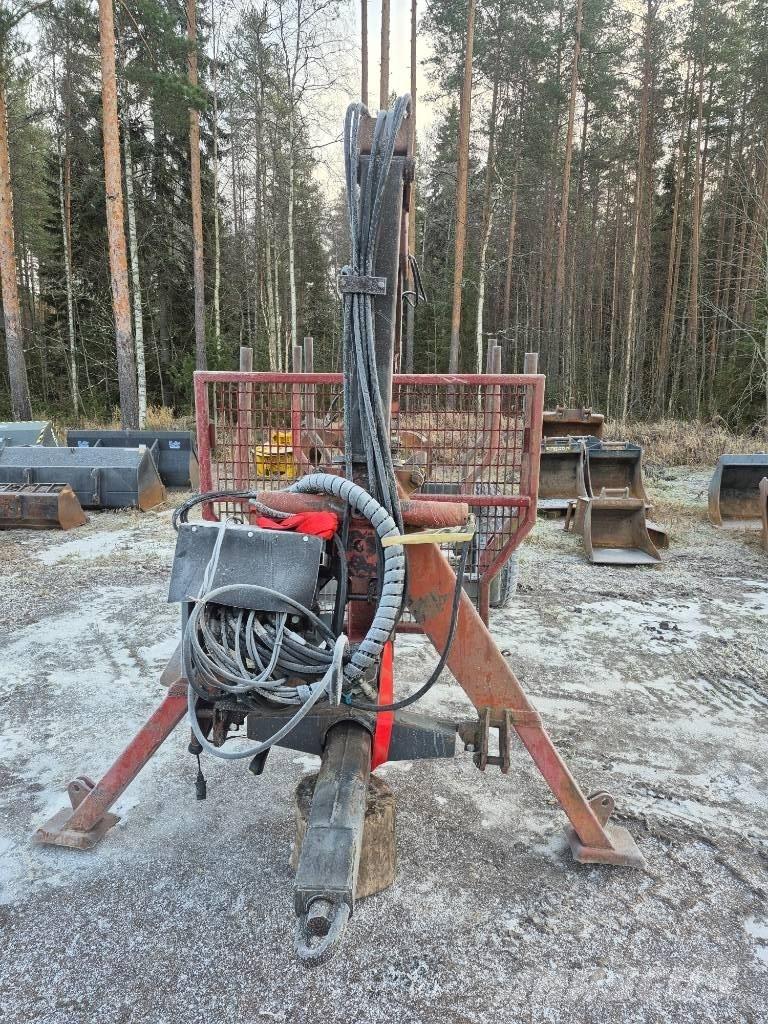 Patu 1800 Forstanhänger