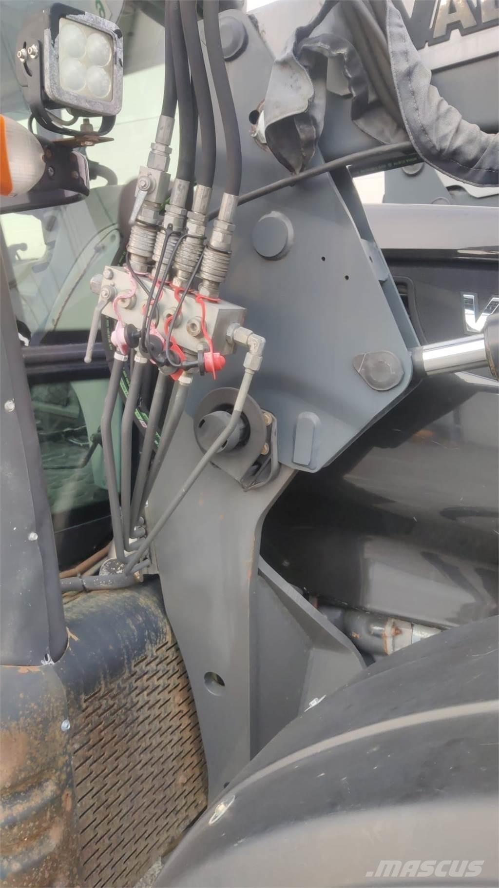 Valtra T173 Sonstige Baumaschinen