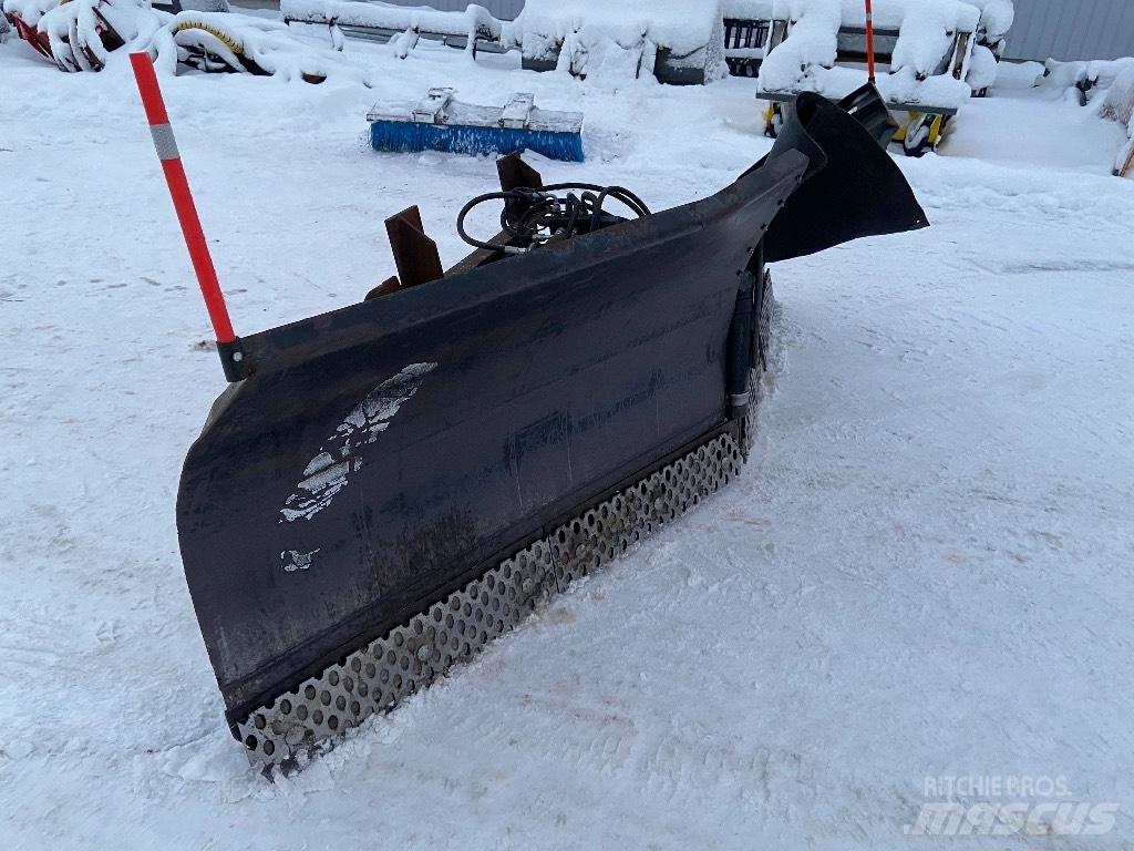Pome Nivelaura 320 Schneeschilde und -pflüge