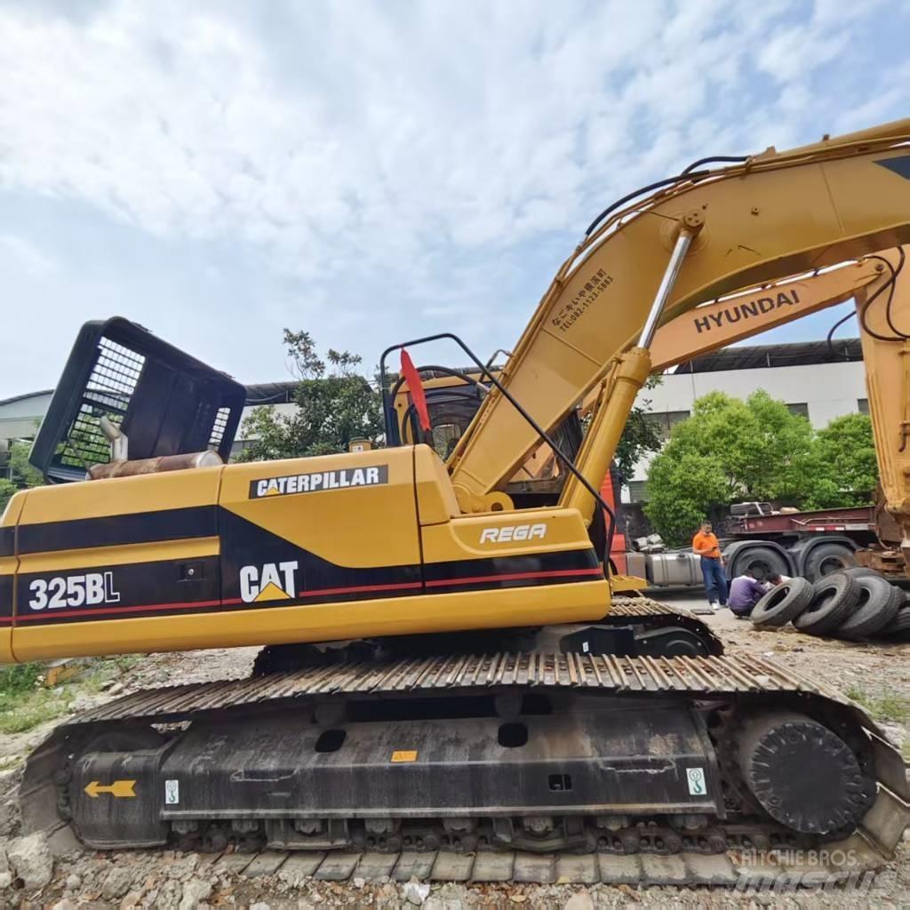 CAT 325 B L Raupenbagger