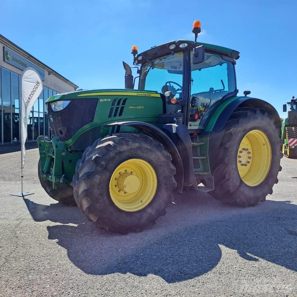 John Deere 6210 R Traktoren