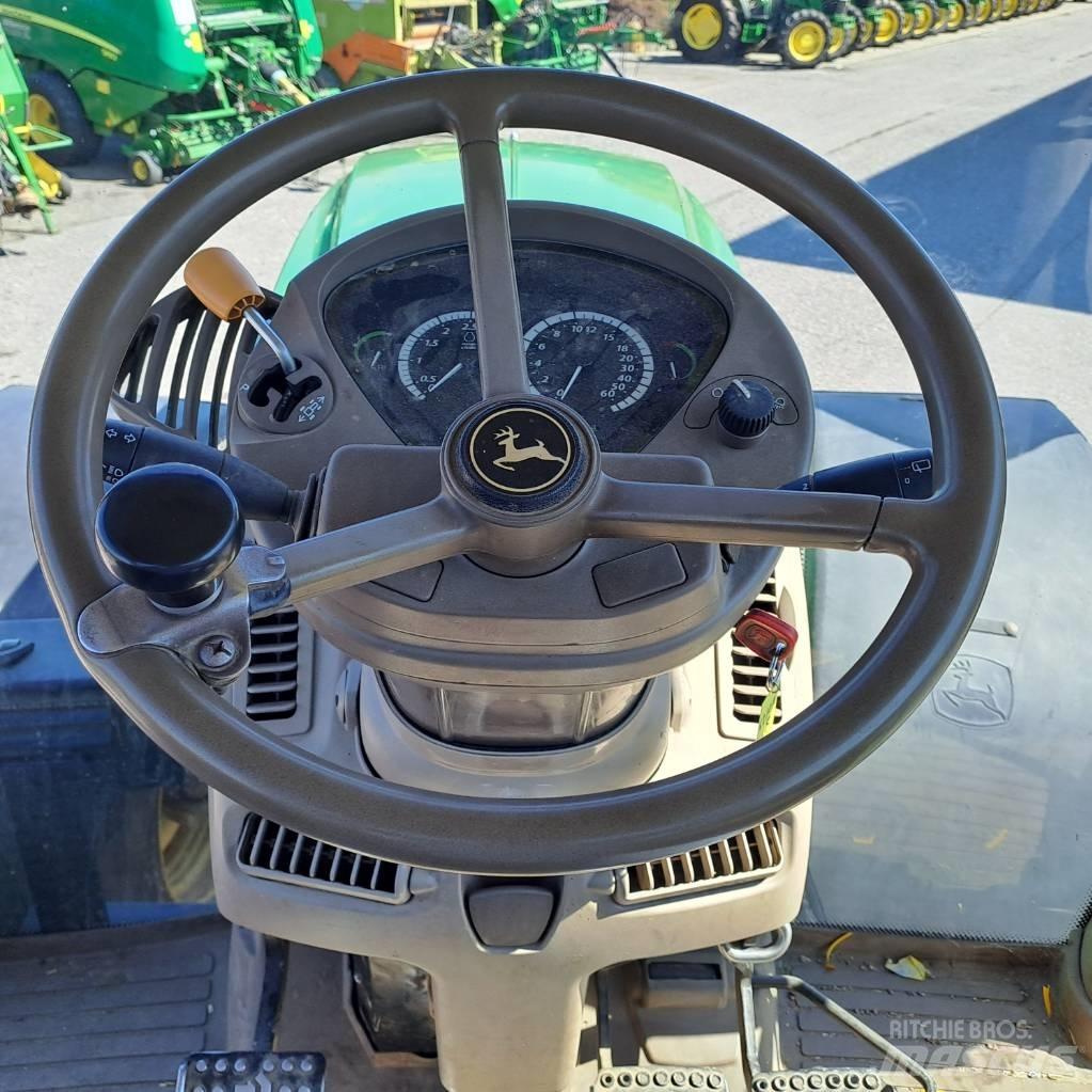 John Deere 6210 R Traktoren