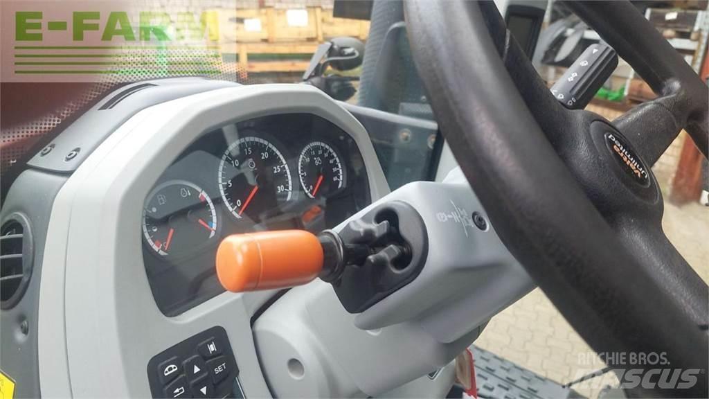 Valtra T 174 Traktoren
