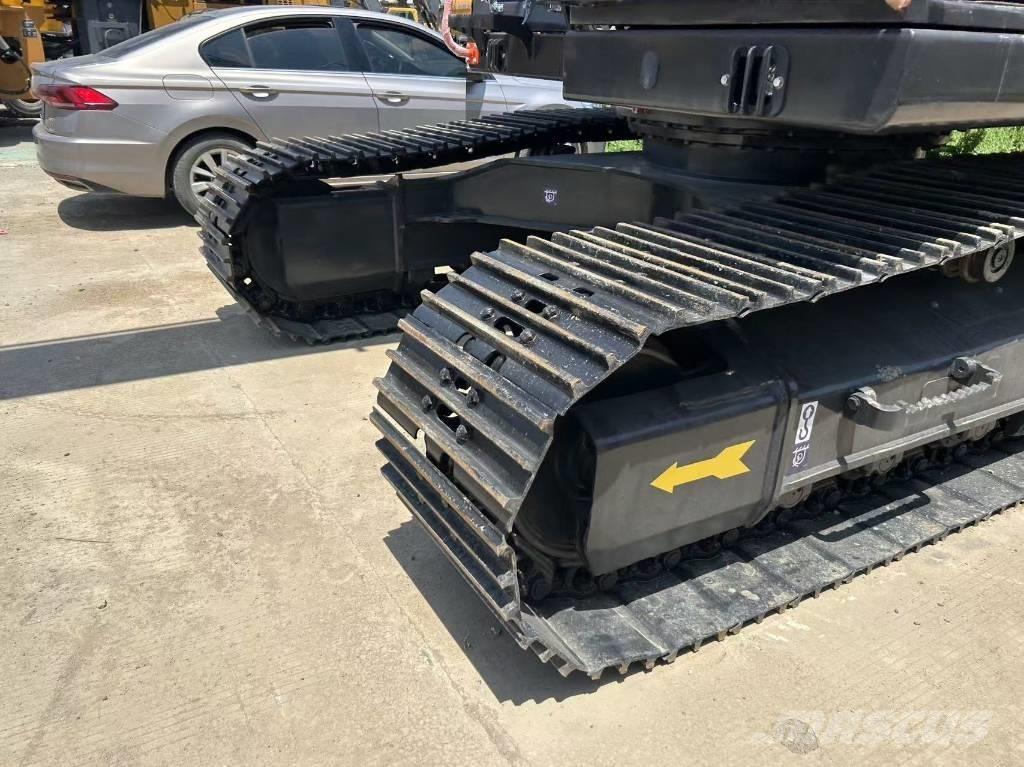 Volvo EC 220 Raupenbagger