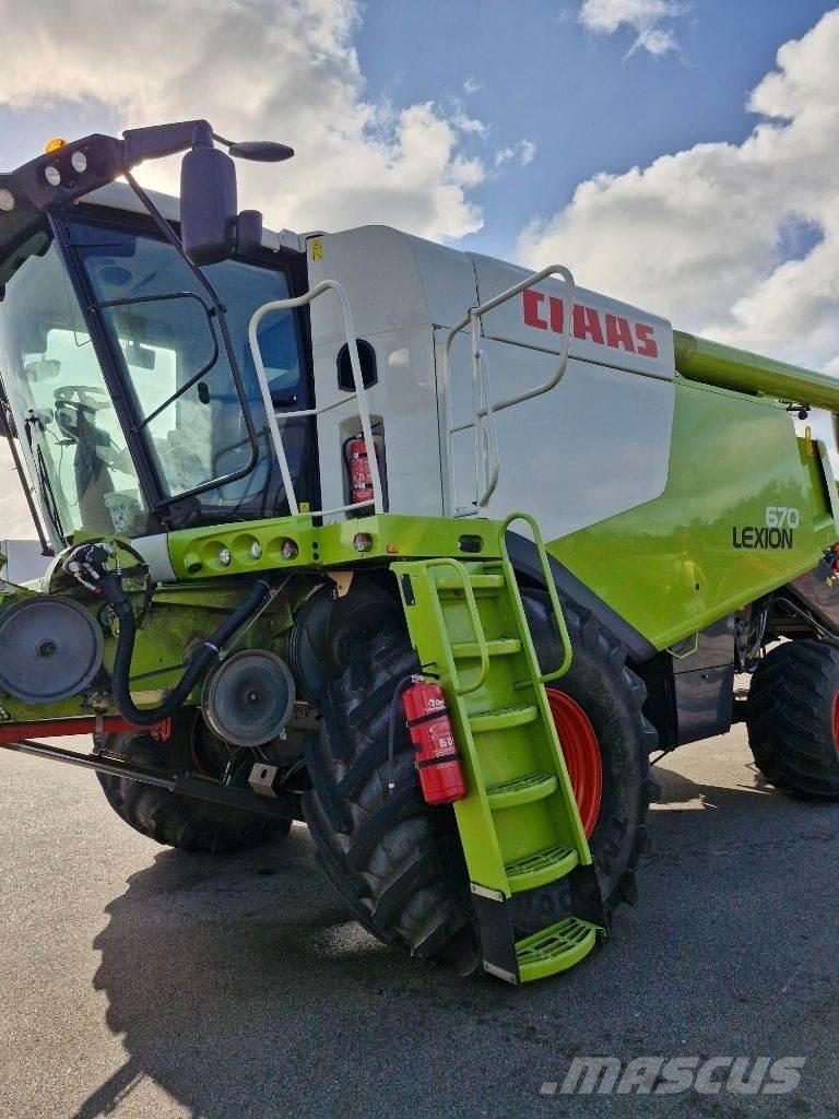 CLAAS Lexion 670 Mähdrescher