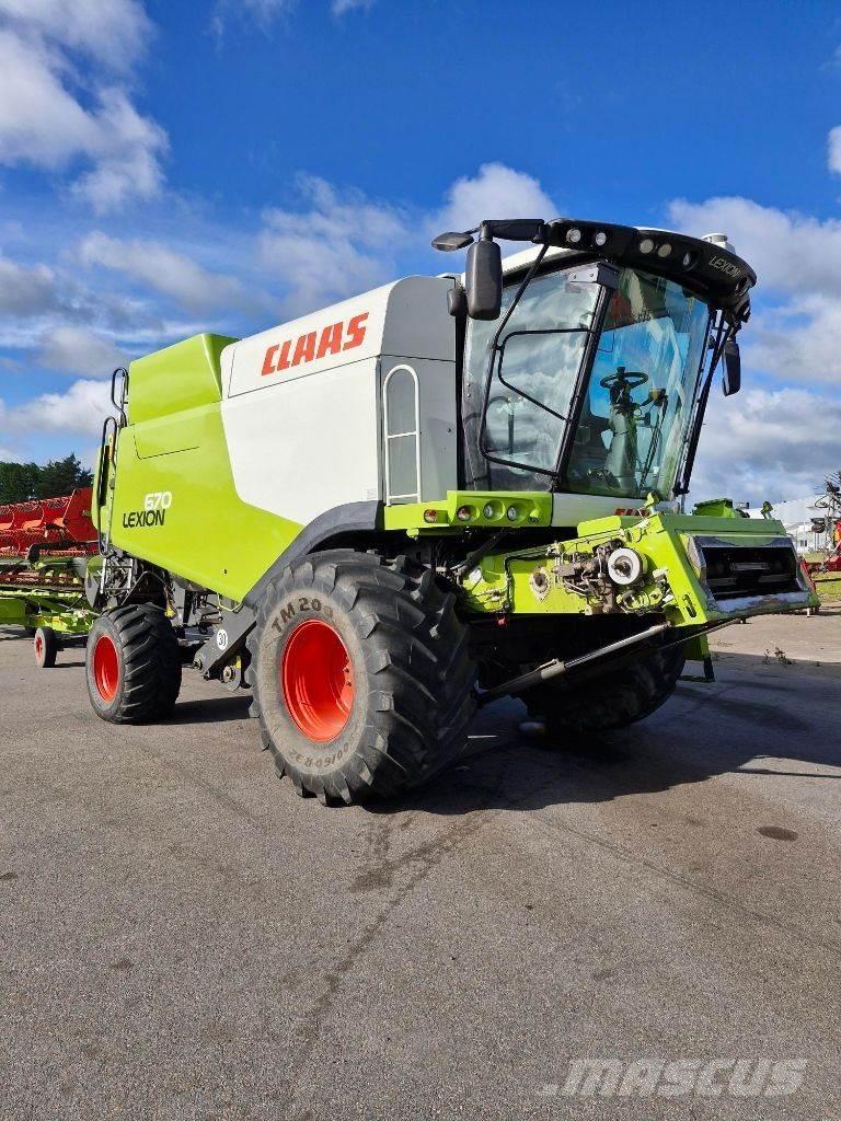 CLAAS Lexion 670 Mähdrescher