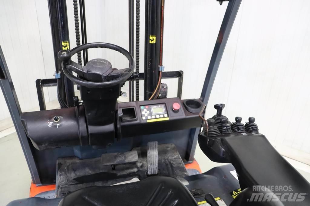 Toyota 8FBMT25 Elektrostapler