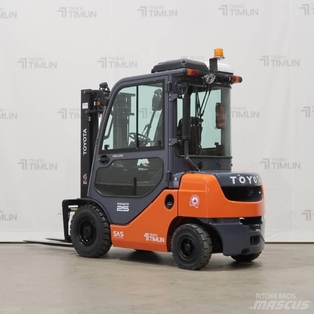 Toyota 52-8FDF25 Dieselstapler
