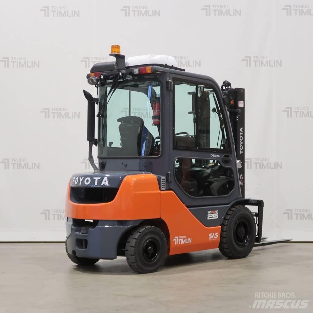 Toyota 52-8FDF25 Dieselstapler