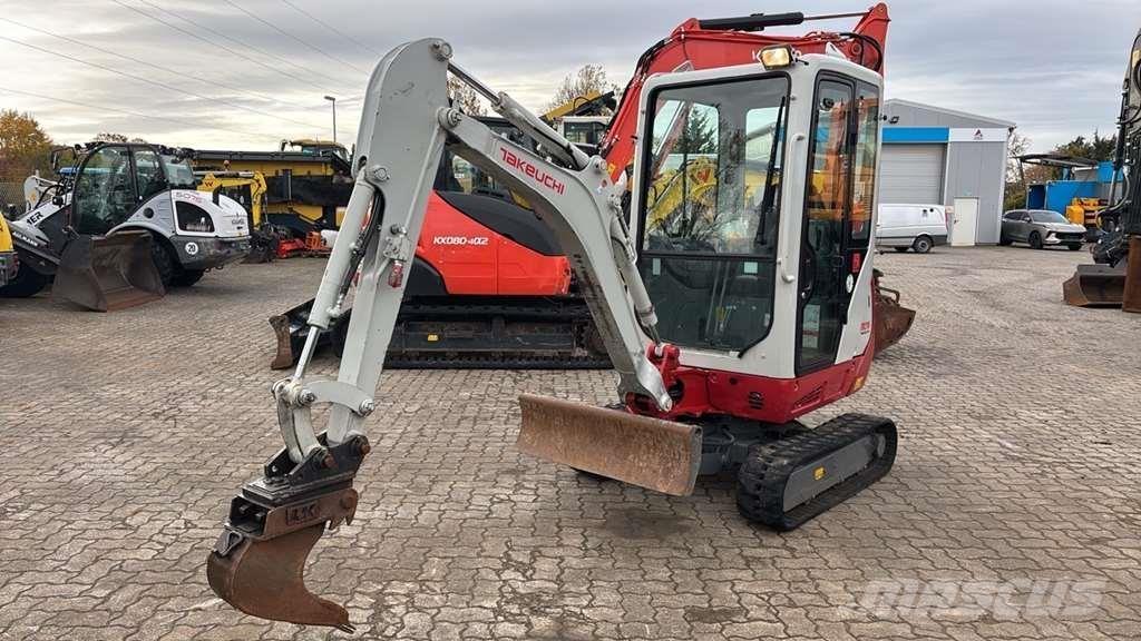Takeuchi TB216 Minibagger < 7t