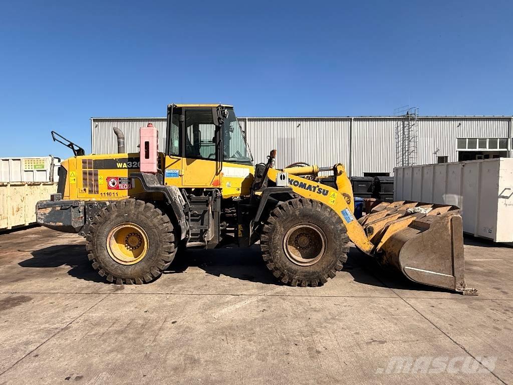 Komatsu WA 320-6 Radlader
