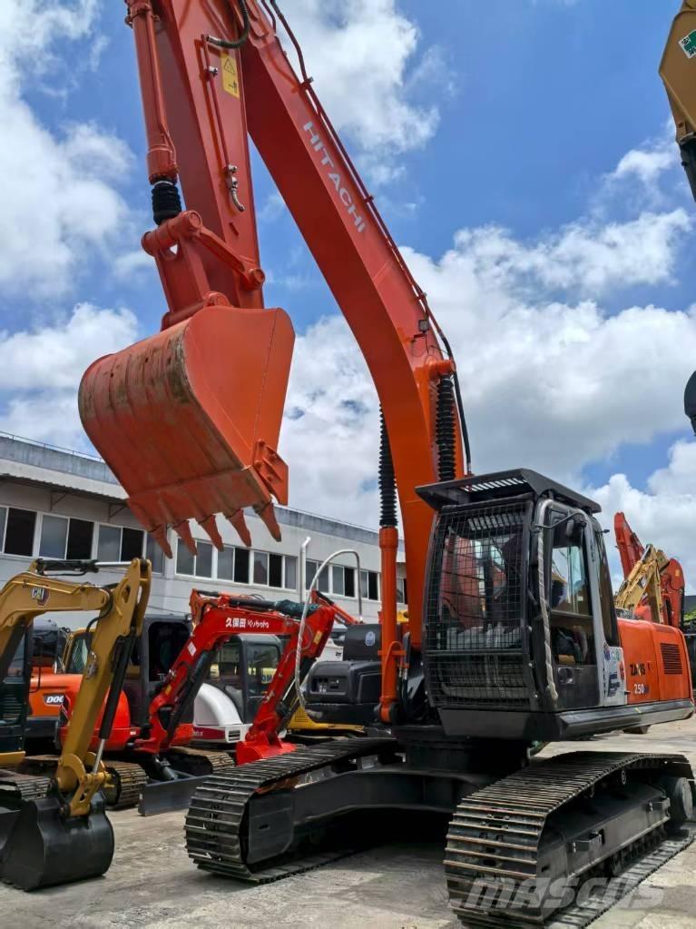 Hitachi ZX 250-3 G Midibagger  7t - 12t