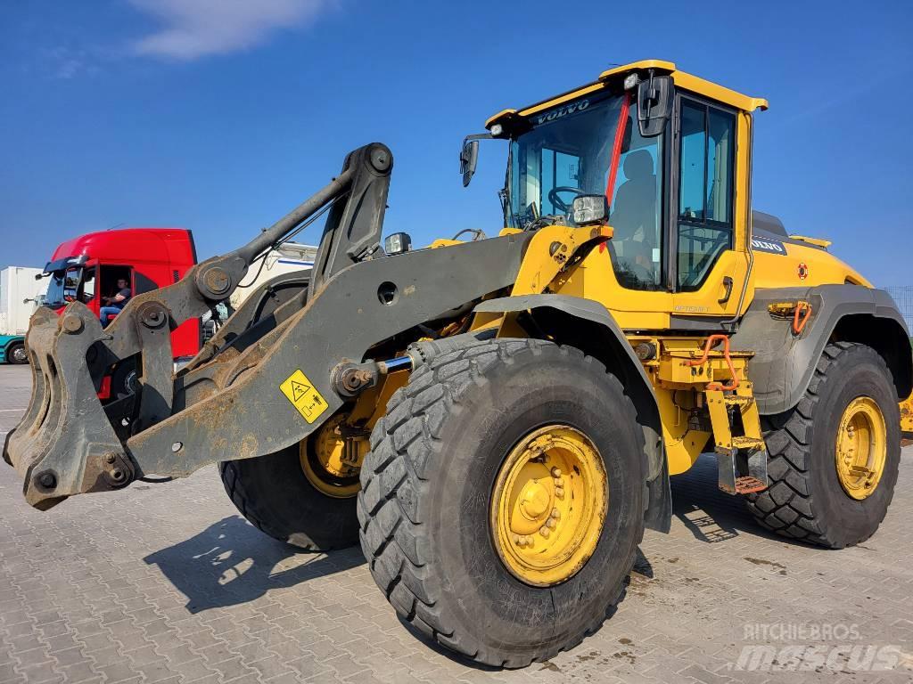 Volvo L 120 H Radlader