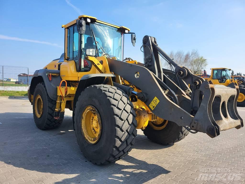 Volvo L 120 H Radlader