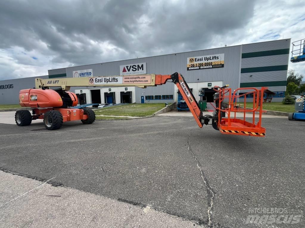 JLG 860 SJ Teleskopbühnen