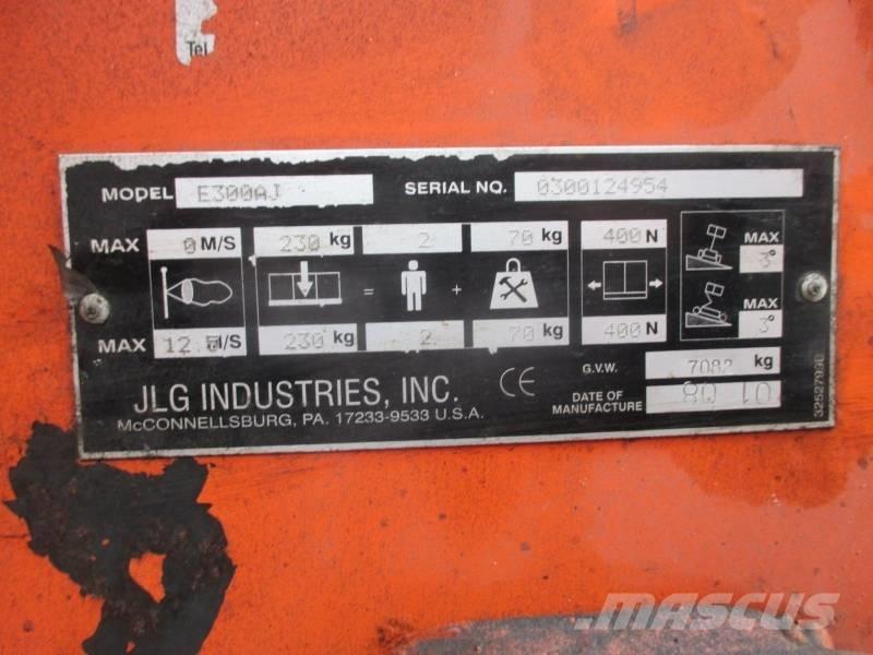 JLG E 300 AJ Gelenkteleskoparbeitsbühnen