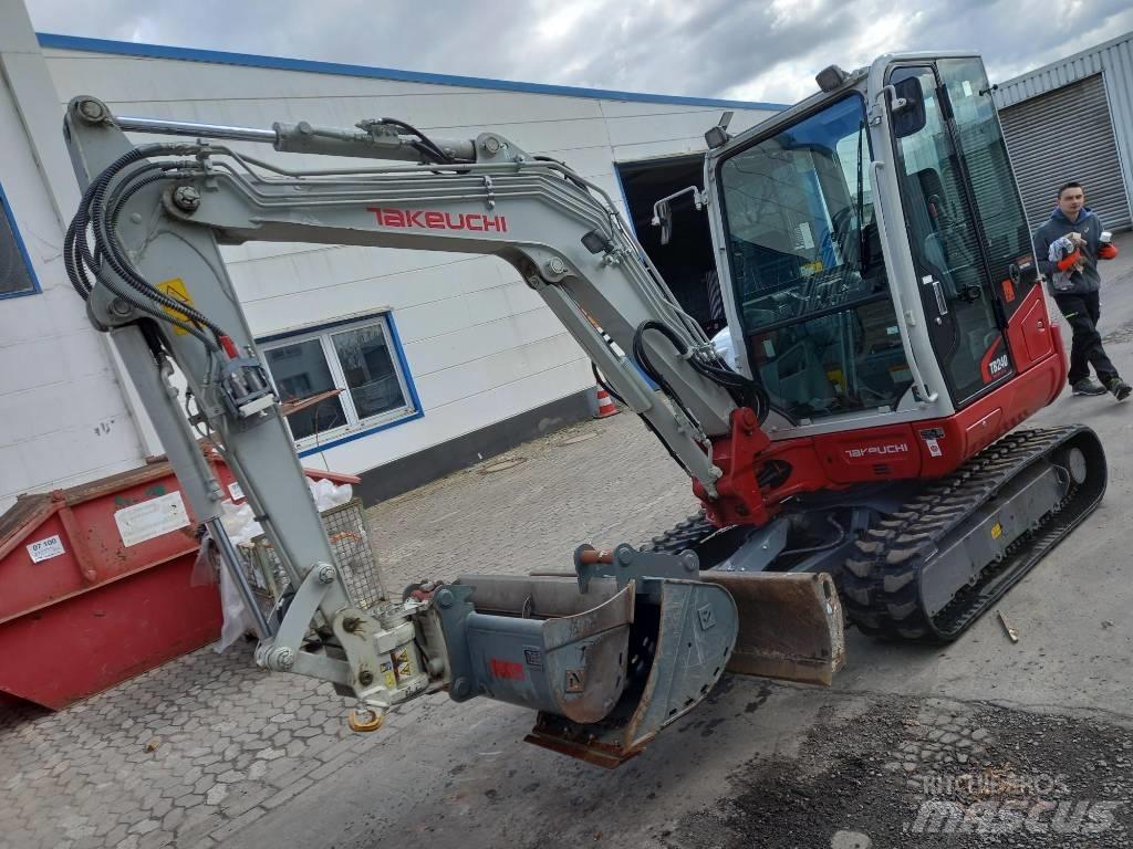 Takeuchi TB 240 Minibagger < 7t