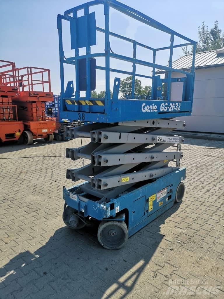 Genie 2632 Scheren-Arbeitsbühnen