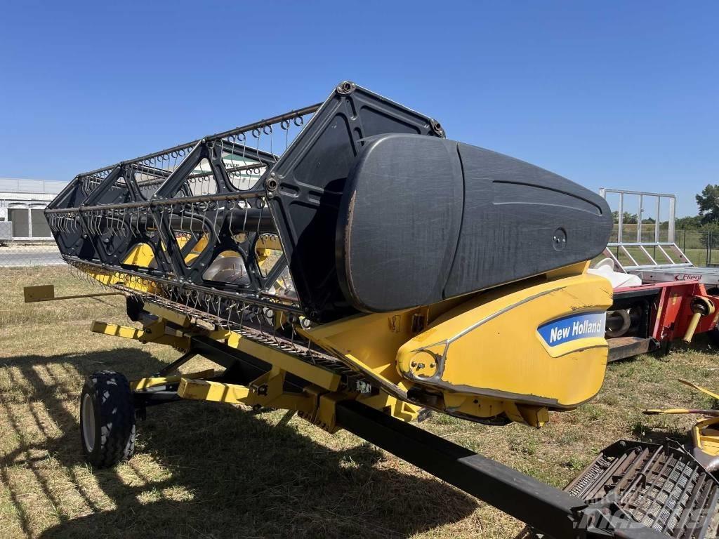 New Holland CSX 7060 Mähdrescher