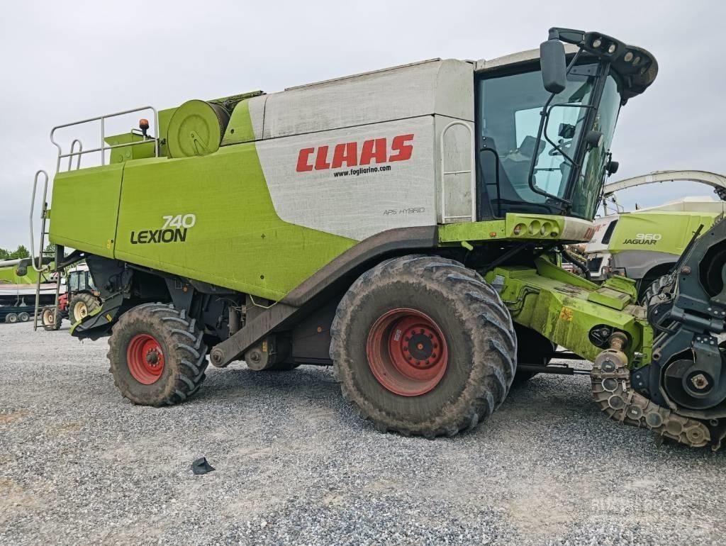 CLAAS Lexion 740 Mähdrescher