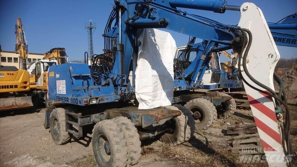 Liebherr A900-C Mobilbagger