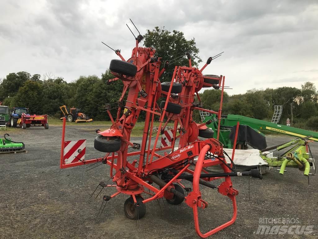 Kuhn GF 8702 Kreiselheuer/-wender
