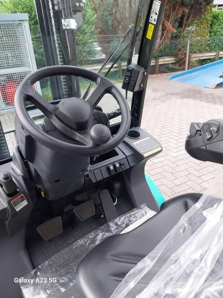 Mitsubishi FG 25 N Gasstapler
