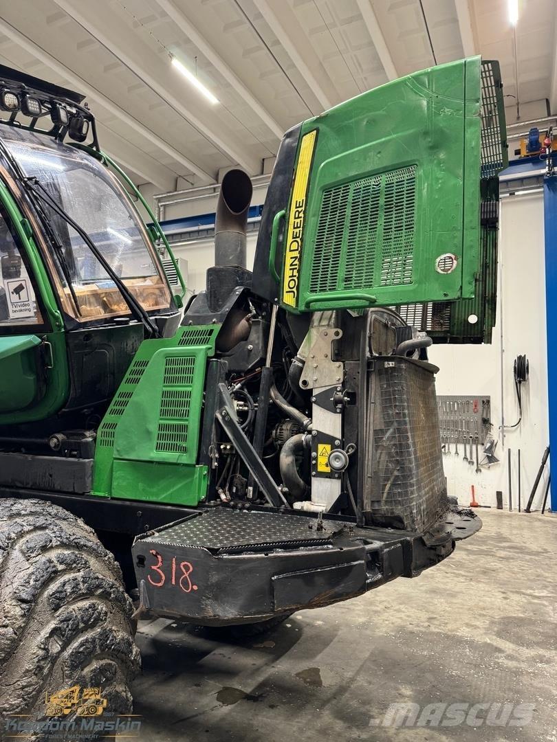 John Deere 1510E Forwarder