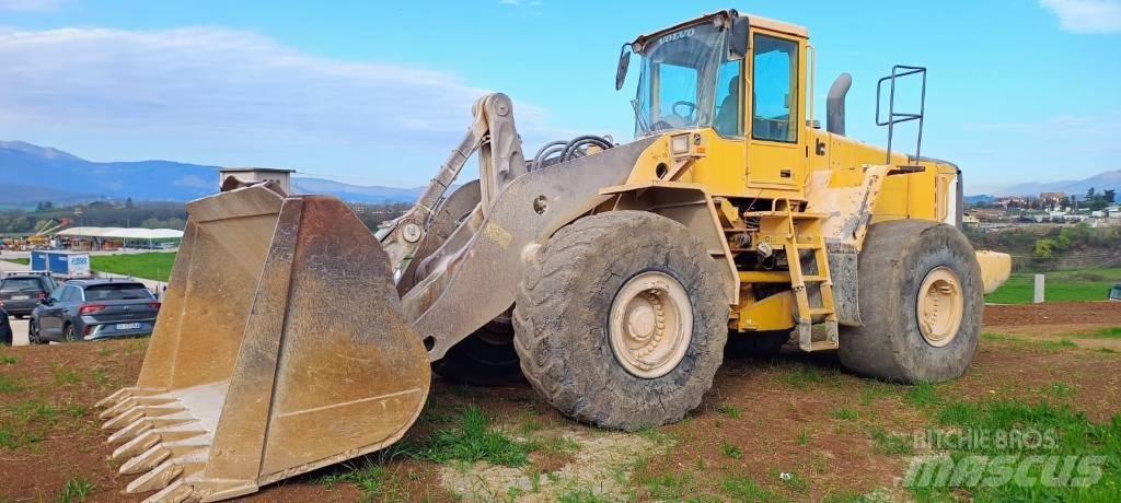 Volvo L 220 E Radlader