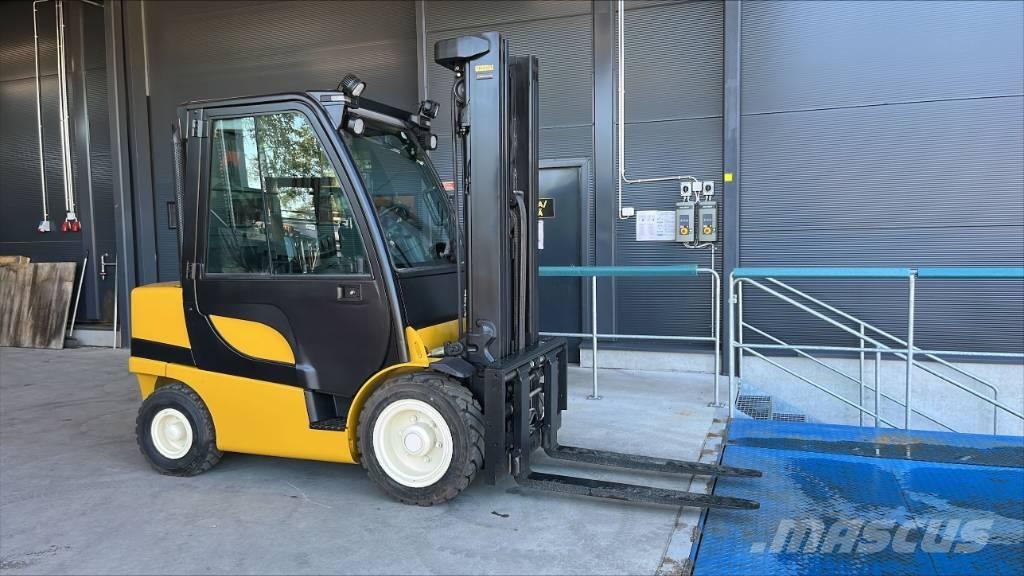 Yale GDP 30 VX Dieselstapler
