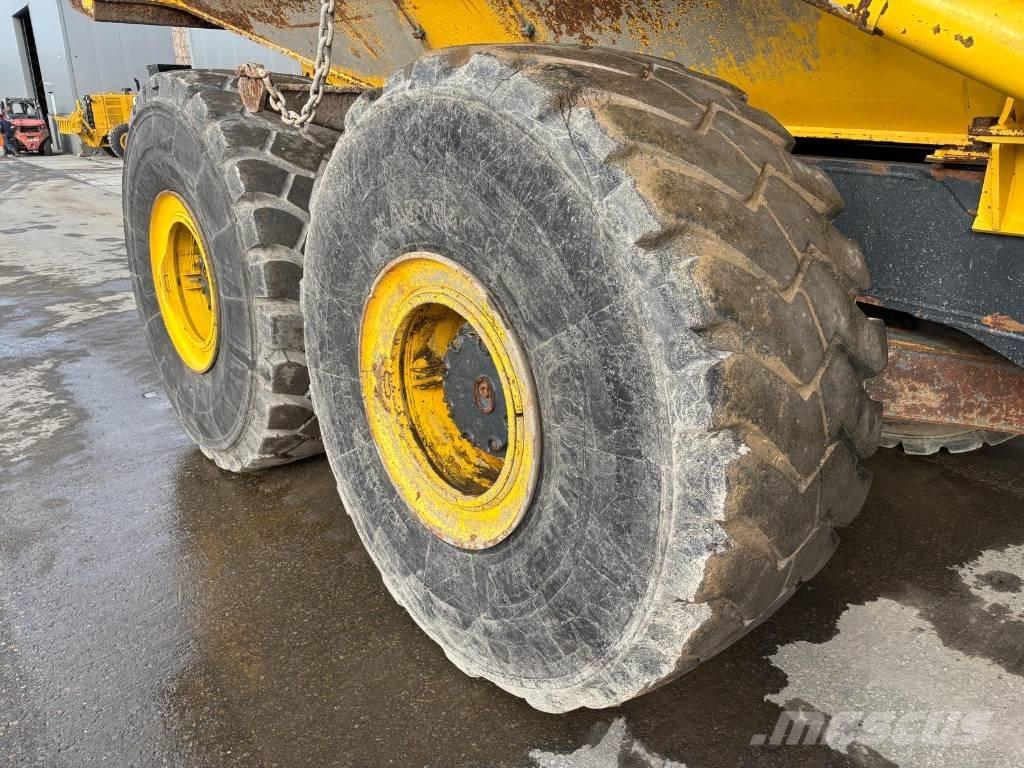 Komatsu HM 400-5 Dumper - Knickgelenk