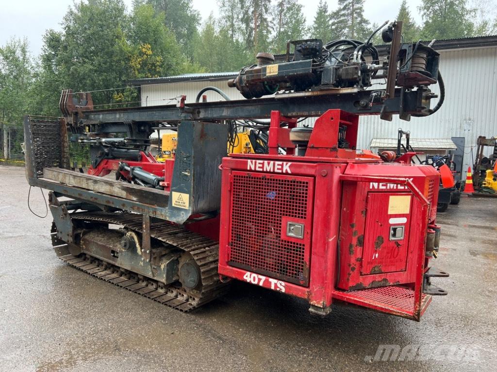 Nemek 407 TS Brunnenbohrgeräte