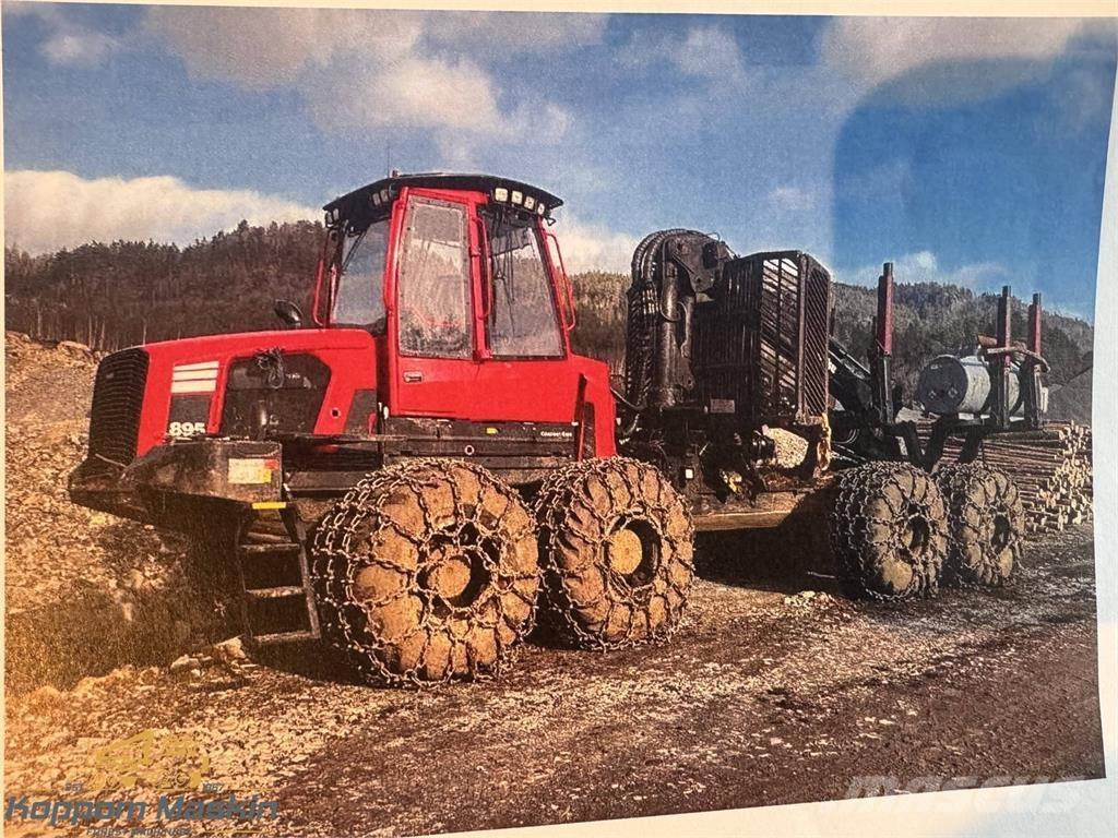 Komatsu 895 Forwarder