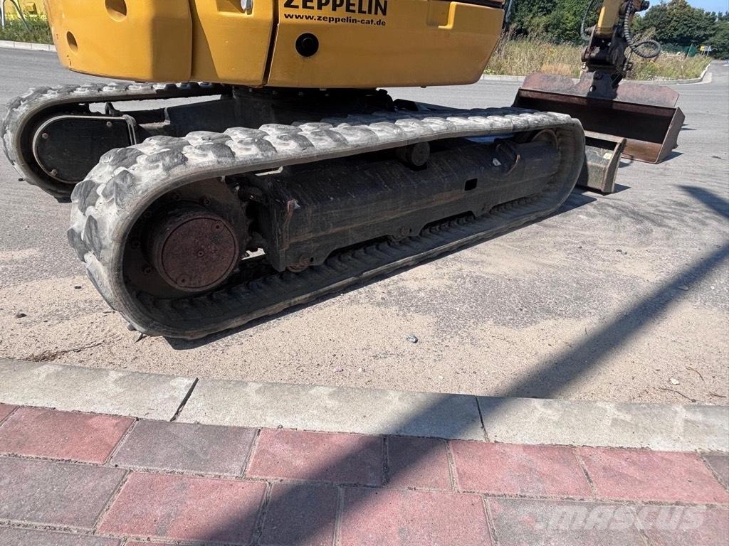 CAT 302.7D Minibagger < 7t
