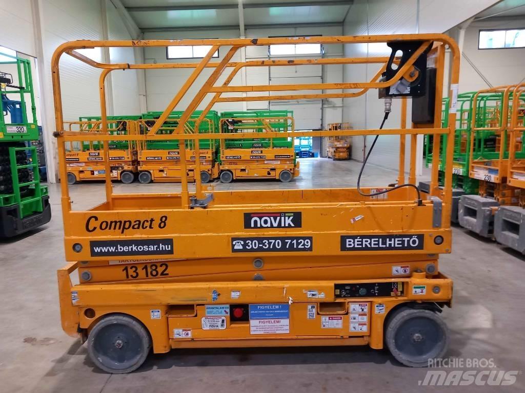 Haulotte Compact 8 Scheren-Arbeitsbühnen