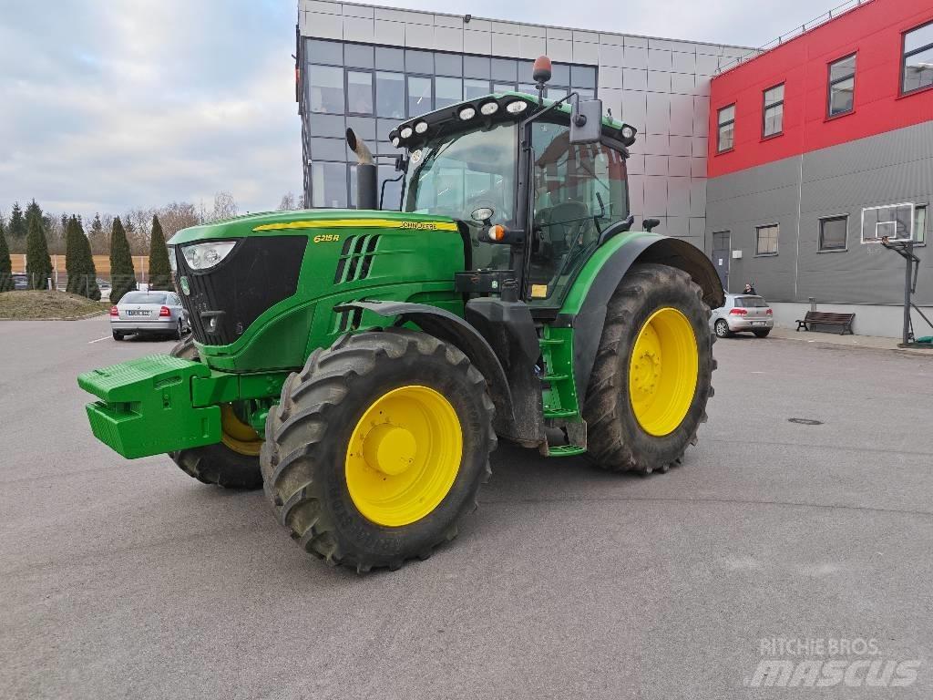 John Deere 6215 R Traktoren