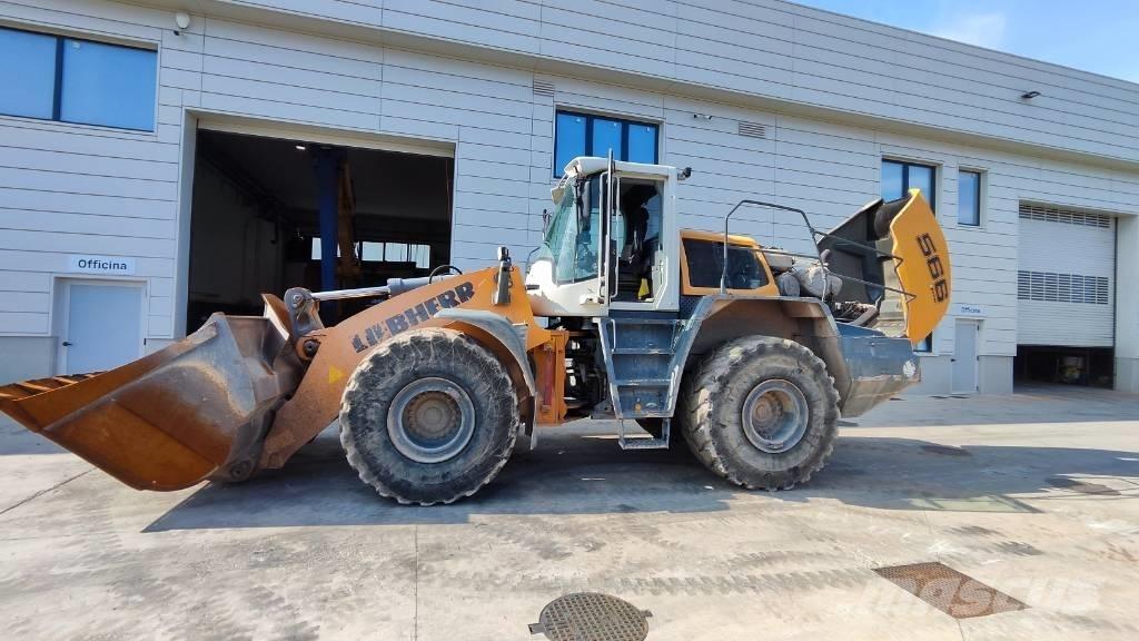 Liebherr L 566 Radlader