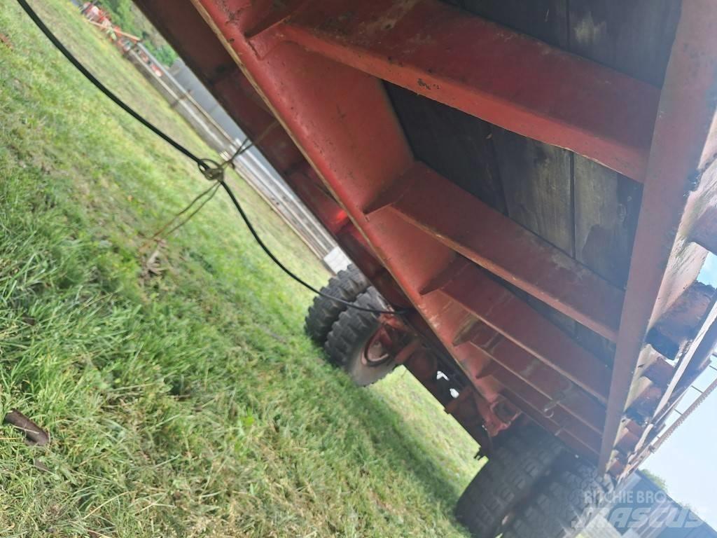  Strowagen 710 Ballenanhänger
