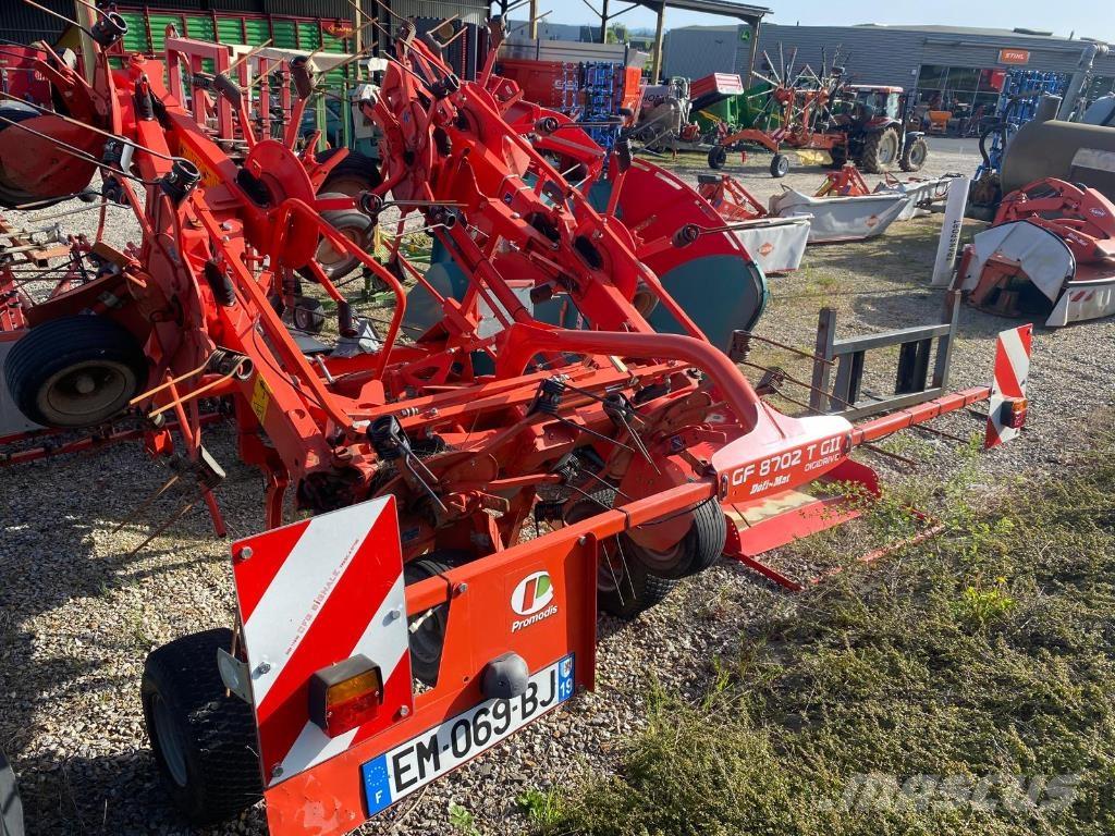 Kuhn GF8702T GII Kreiselheuer/-wender
