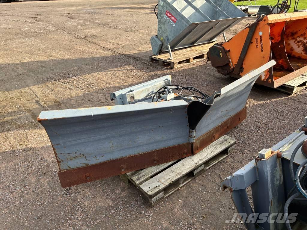 Siringe T2400 Pistenraupen