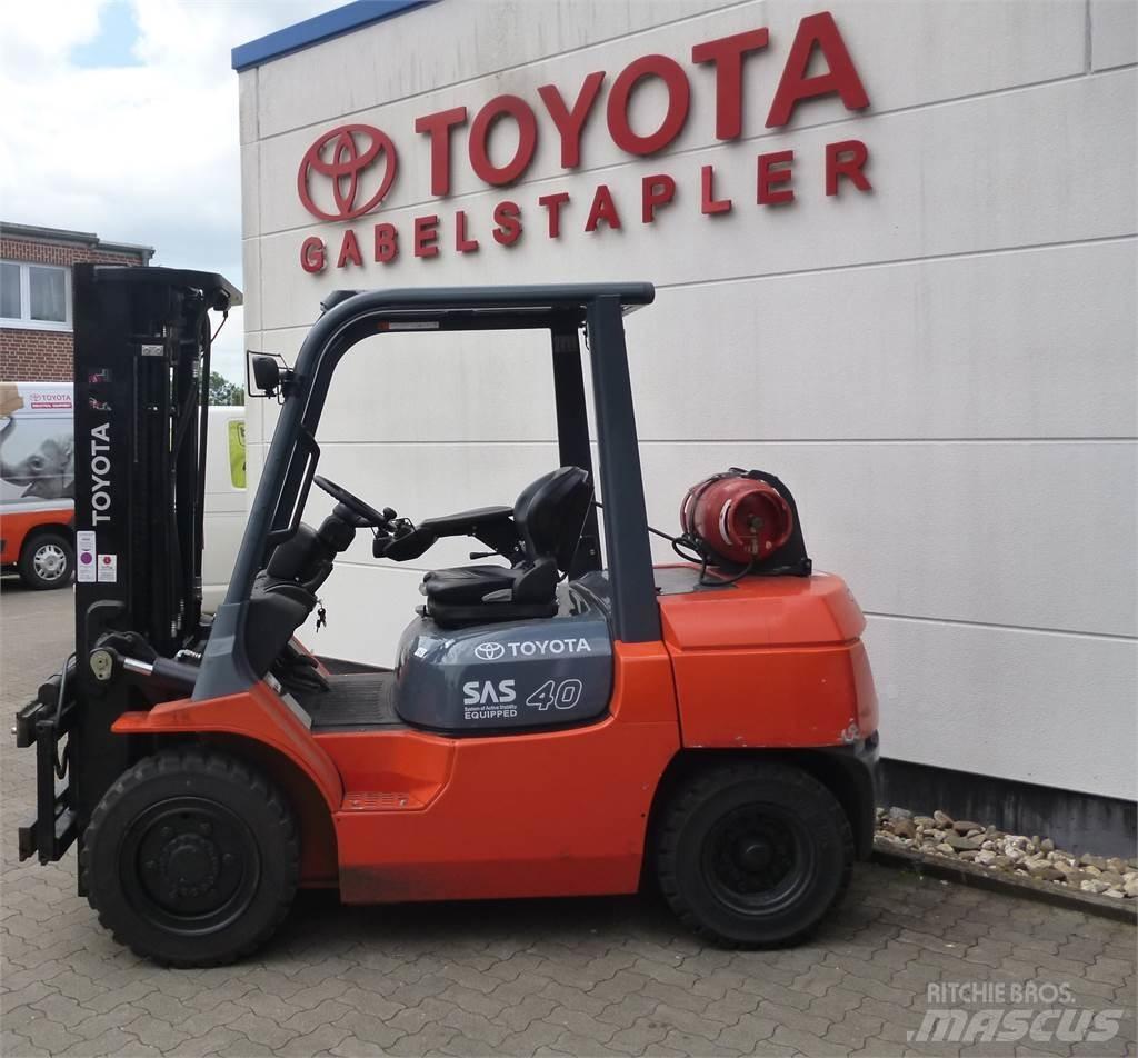 Toyota 02-7FG35 Gasstapler