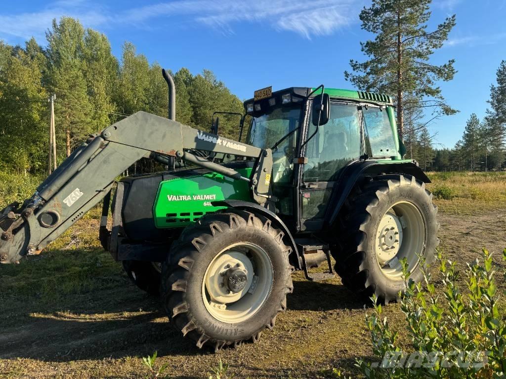 Valtra Valmet 6400 Traktoren