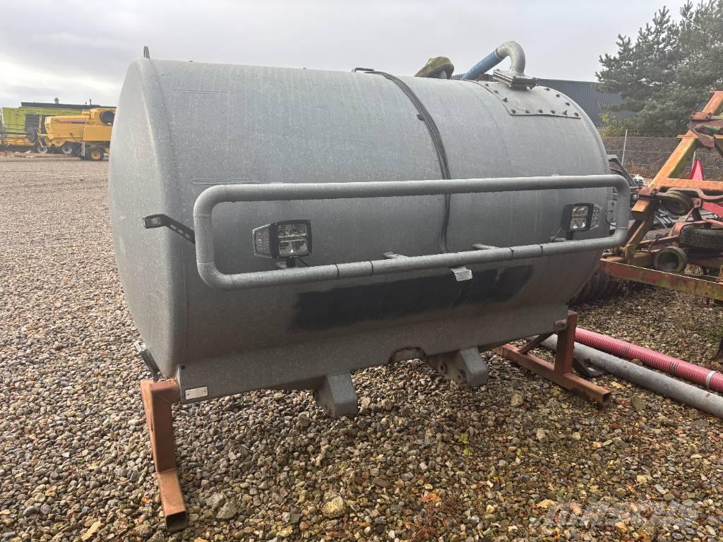 Harsø Fronttank Gülletankwagen