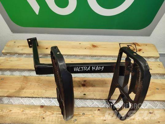 Valtra N 163 stair Kabinen