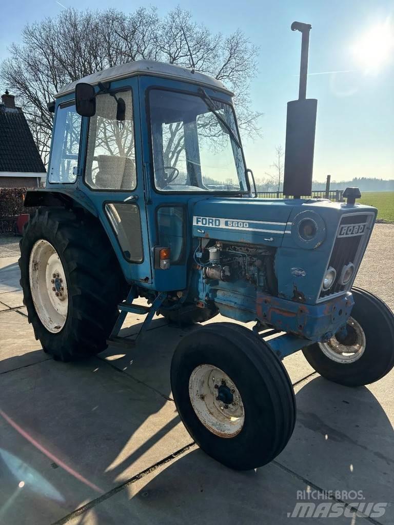 Ford 5600 Traktoren