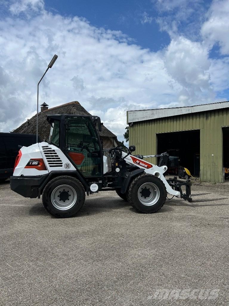 Bobcat L 85 Radlader