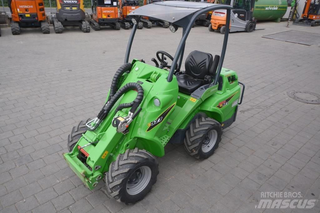 Avant e527 Minilader