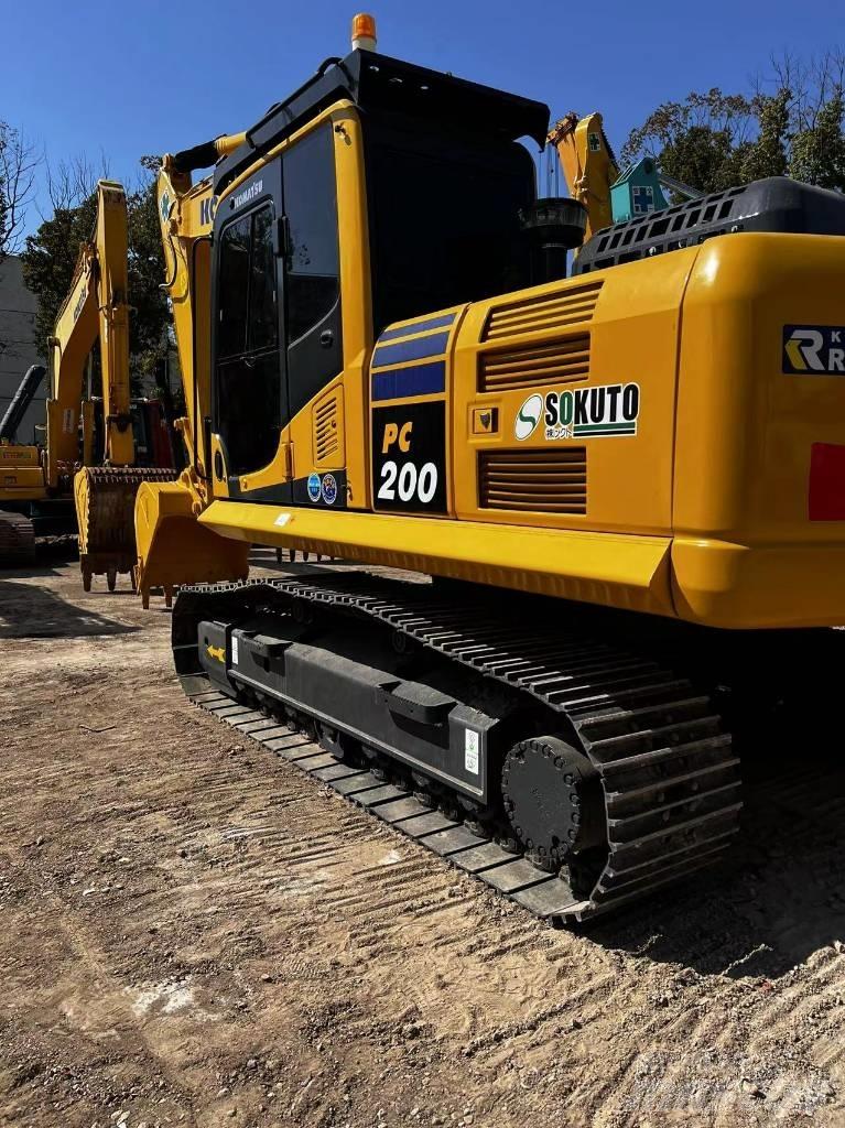 Komatsu PC 200-8N1 Raupenbagger