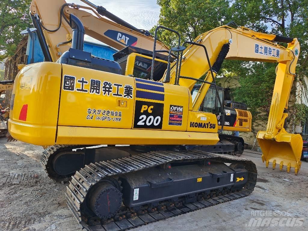 Komatsu PC 200-8 Raupenbagger